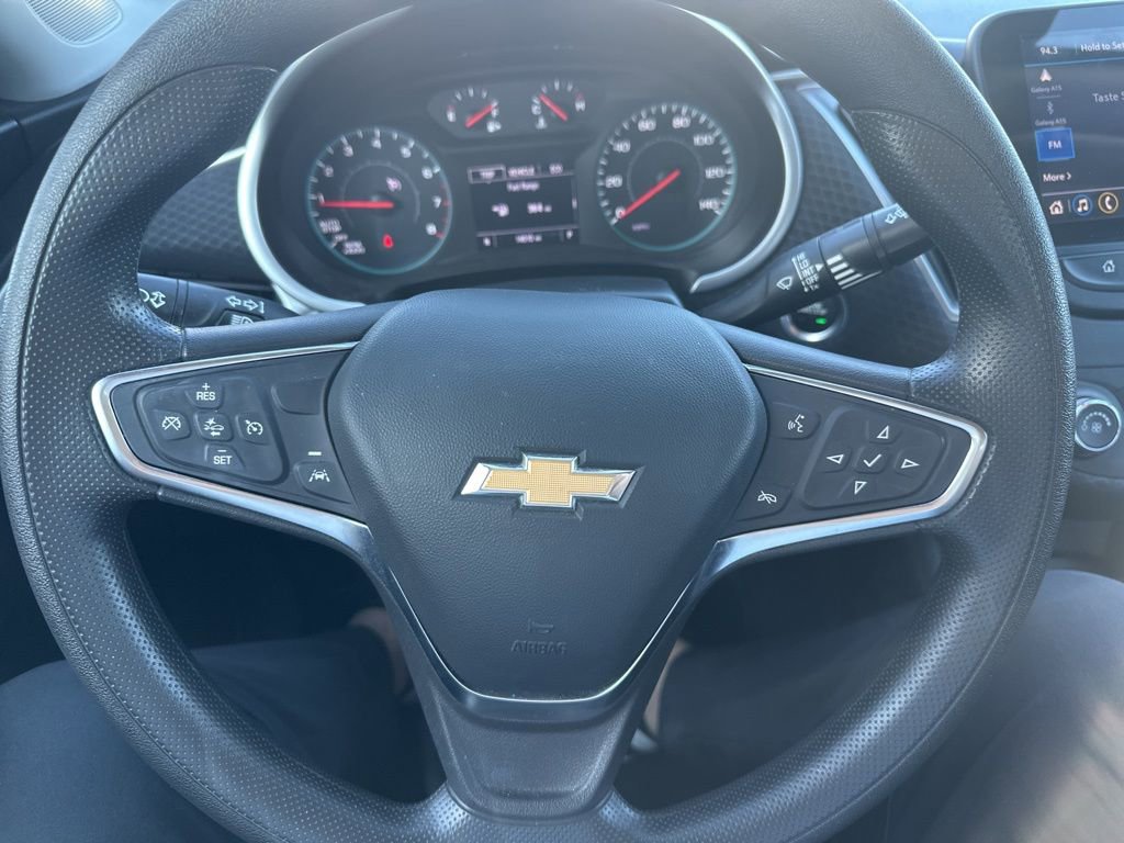 Used 2025 Chevrolet Malibu LS image 11