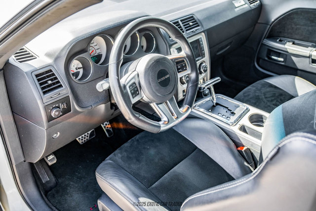 Used 2012 Dodge Challenger SRT8 w/ Premium Sound Group RWD image 31