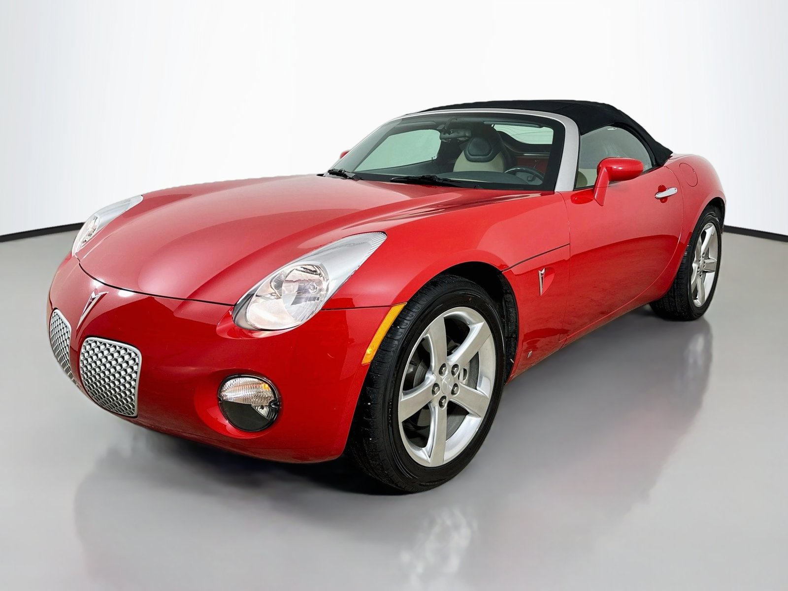 Used 2006 Pontiac Solstice Convertible w/ Premium Package