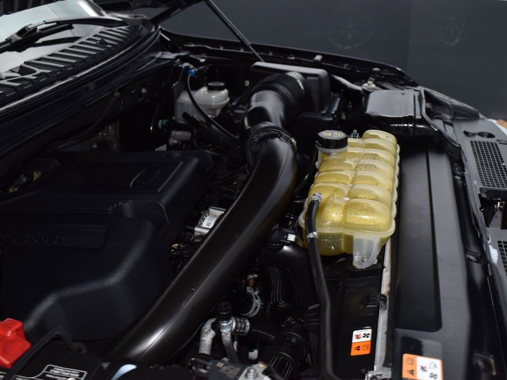 Used 2019 Ford Expedition Platinum image 17