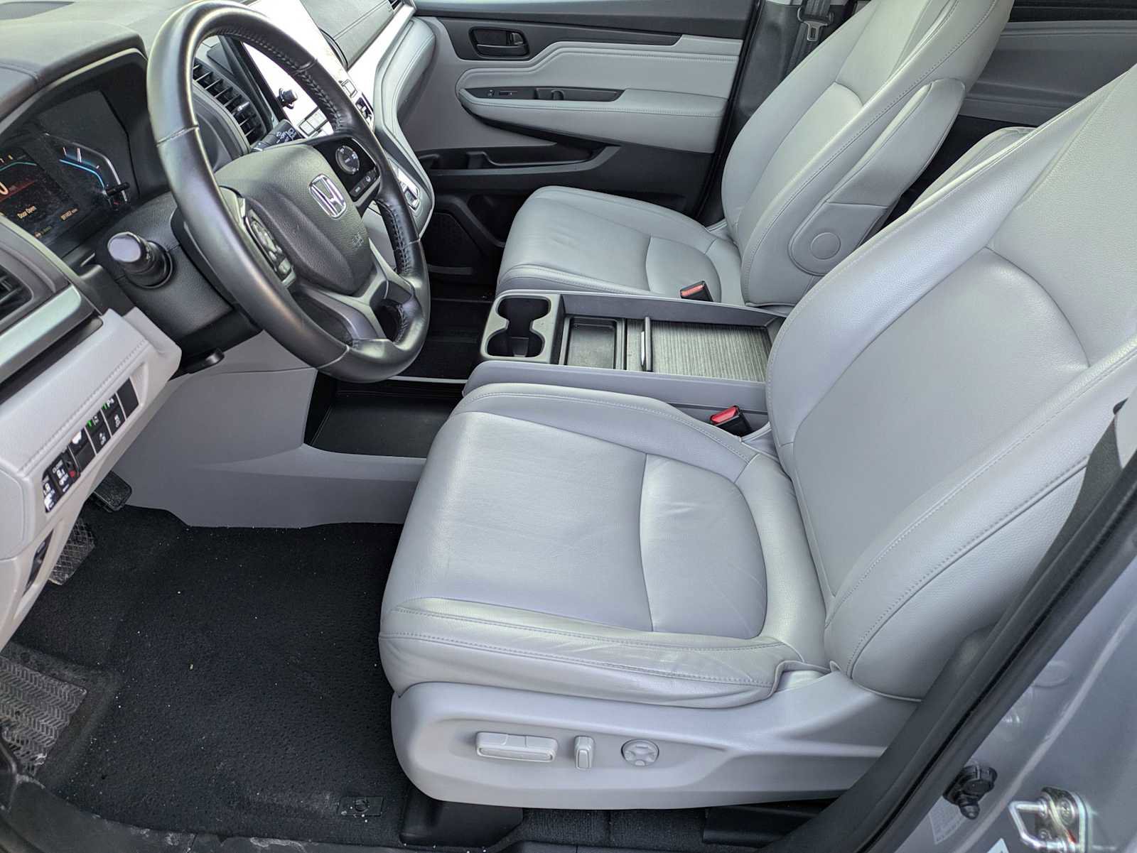 Used 2019 Honda Odyssey Touring image 14