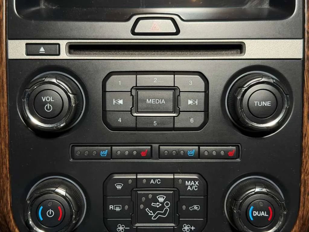 Used 2016 Ford Expedition EL King Ranch AWD/4WD image 42