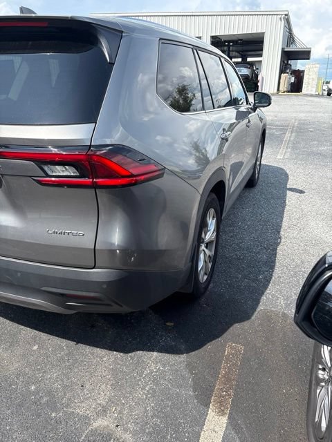 Used 2025 Toyota Grand Highlander AWD Hybrid image 3