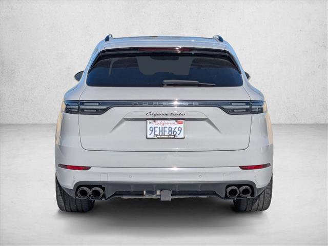 Used 2022 Porsche Cayenne Turbo image 6