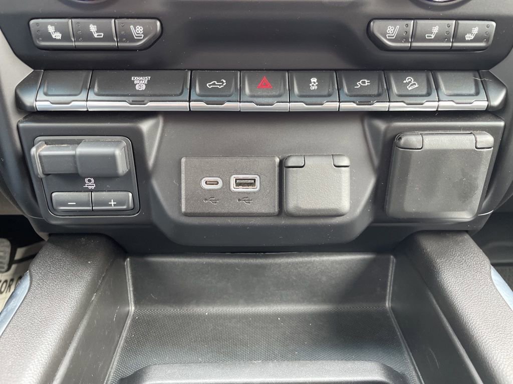 Used 2022 GMC Sierra 2500 AT4 image 25