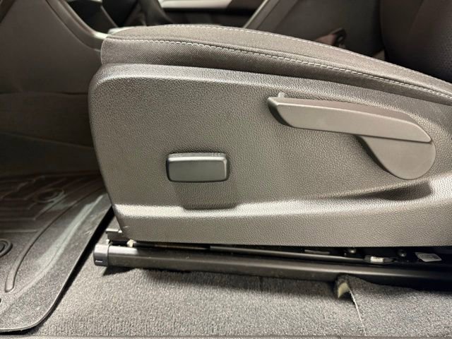 Certified 2022 Chevrolet Colorado LT w/ LT Convenience Package image 11