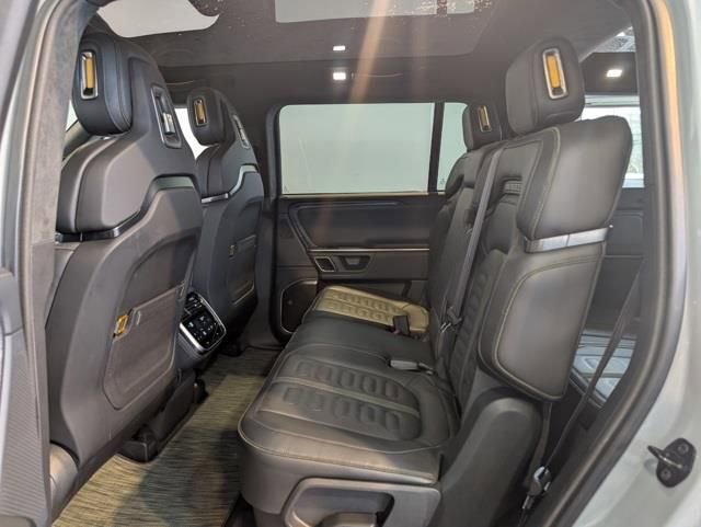 Used 2024 Rivian R1S Adventure image 23