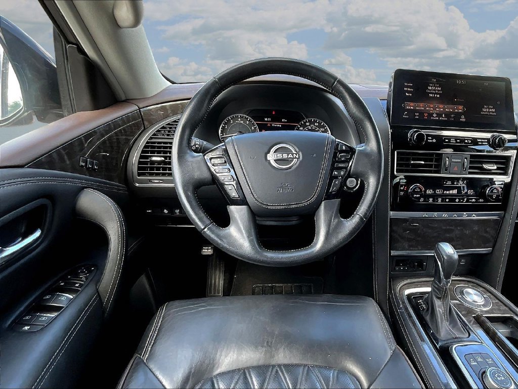 Used 2022 Nissan Armada Platinum w/ Captain's Chairs Package RWD image 8