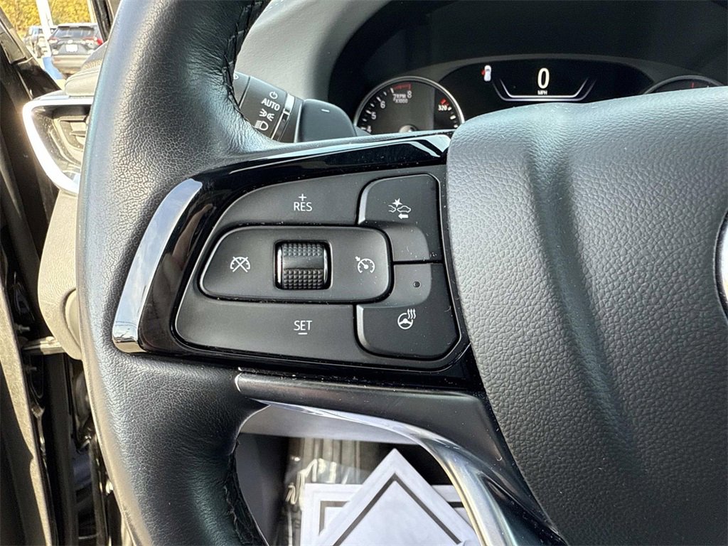 Used 2024 Buick Enclave Premium image 15