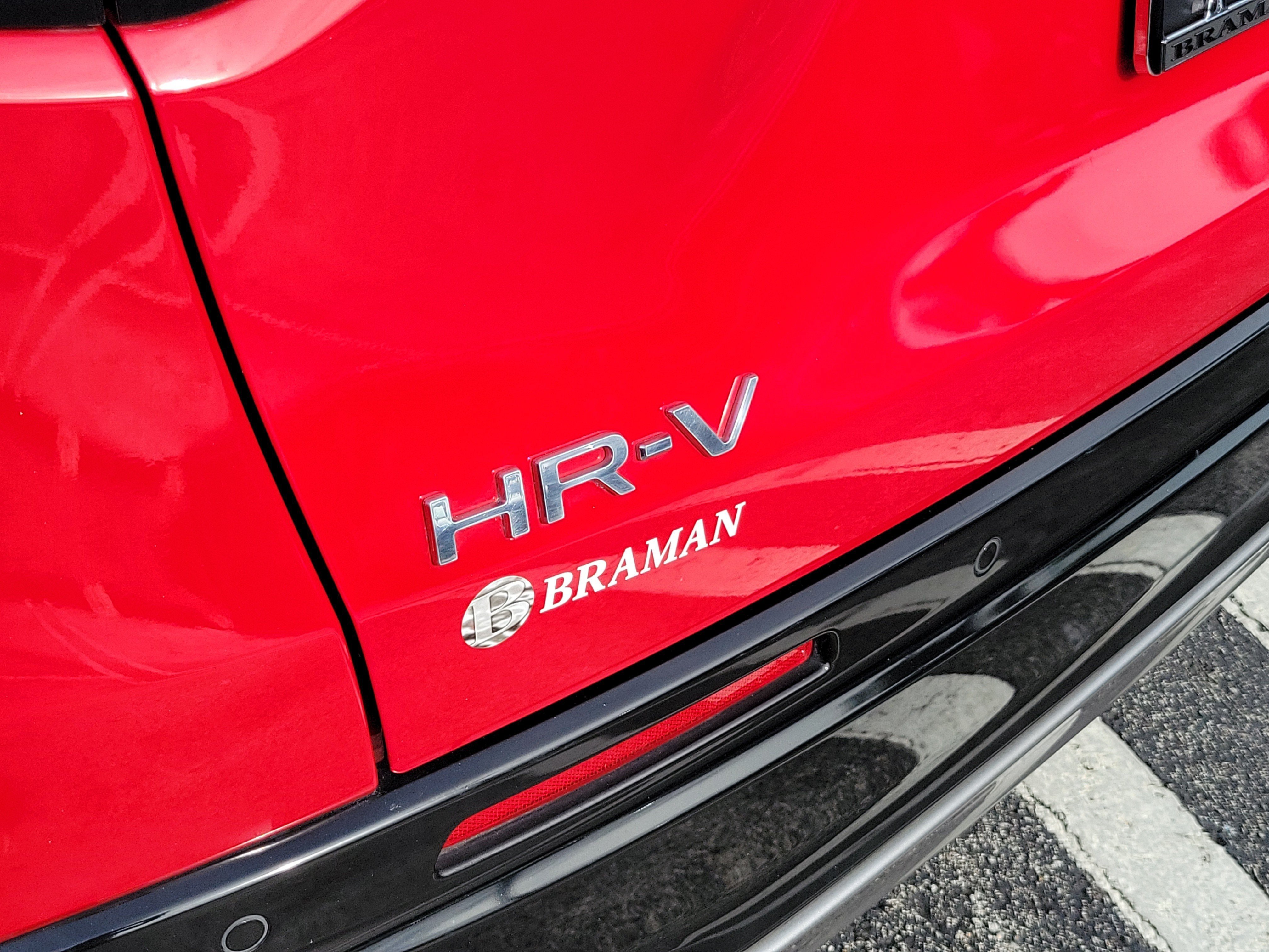 Certified 2024 Honda HR-V EX-L image 5