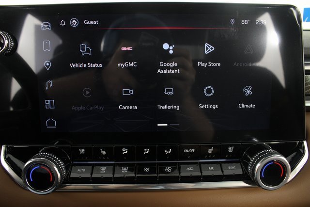 New 2026 GMC Canyon AT4 w/ AT4 Premium Package image 4