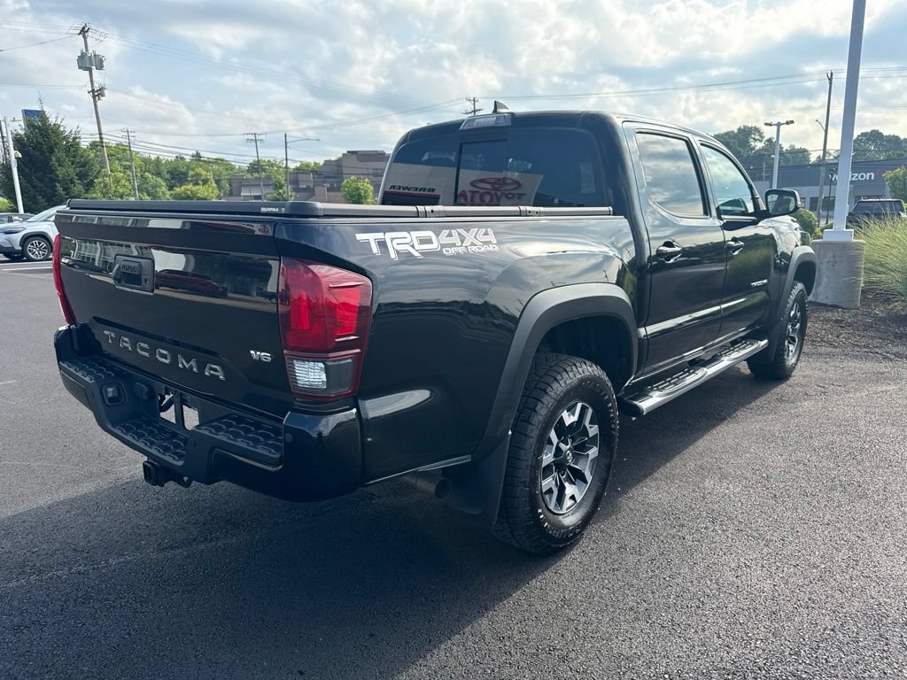 Used 2019 Toyota Tacoma TRD Off-Road w/ Technology Package AWD/4WD image 5