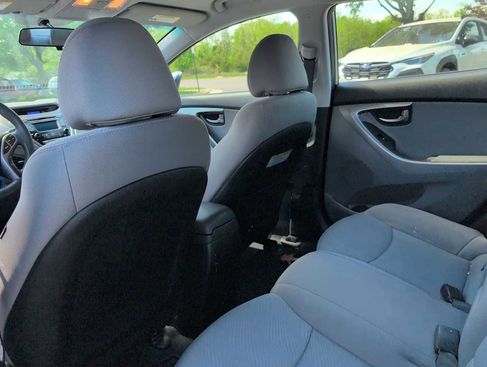 Used 2013 Hyundai Elantra GLS w/ Preferred Pkg image 18