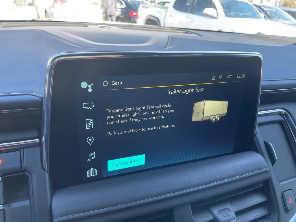 Used 2024 Chevrolet Suburban Z71 w/ Luxury Package image 13