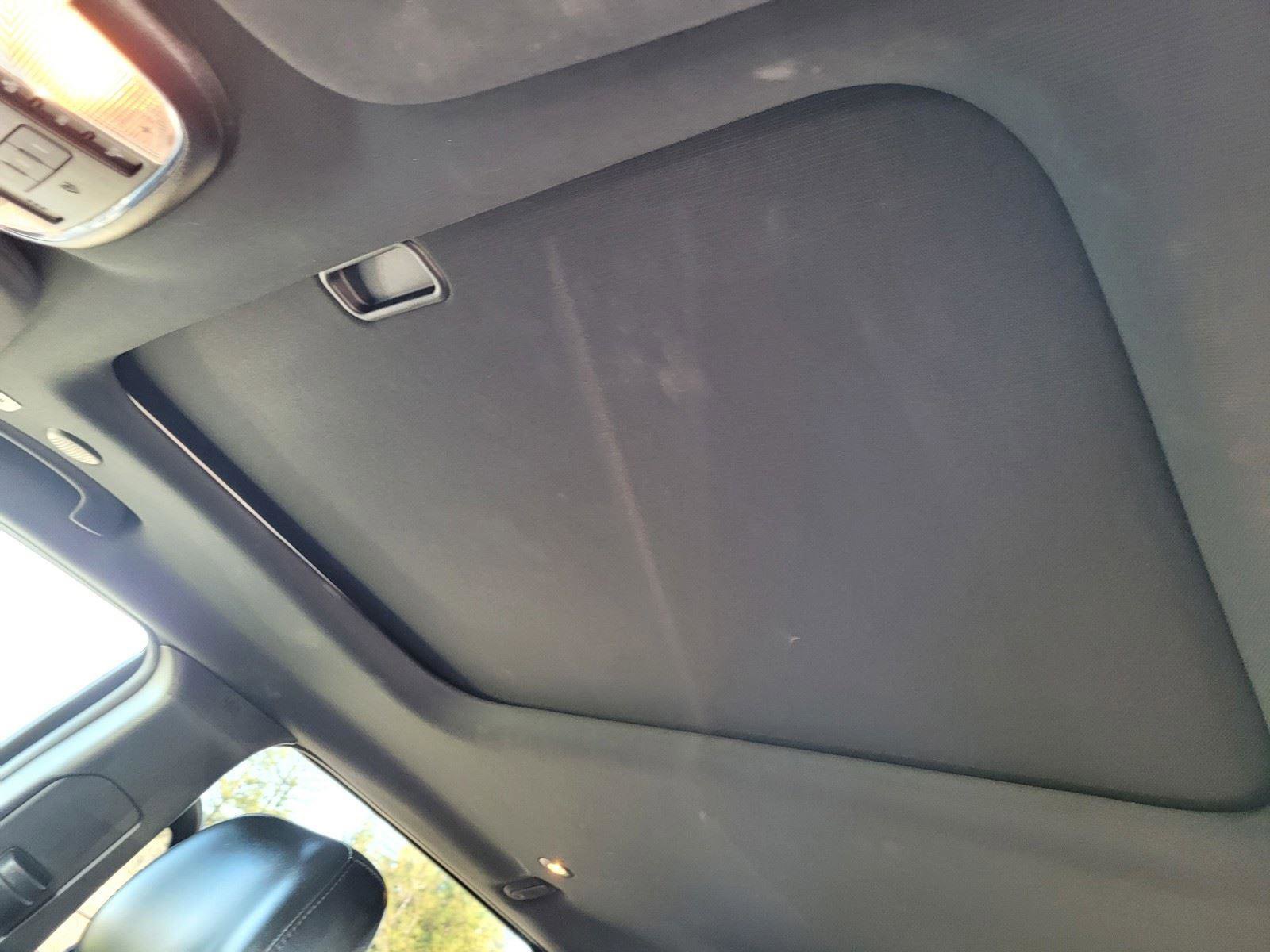 Used 2019 Jeep Grand Cherokee Altitude image 13
