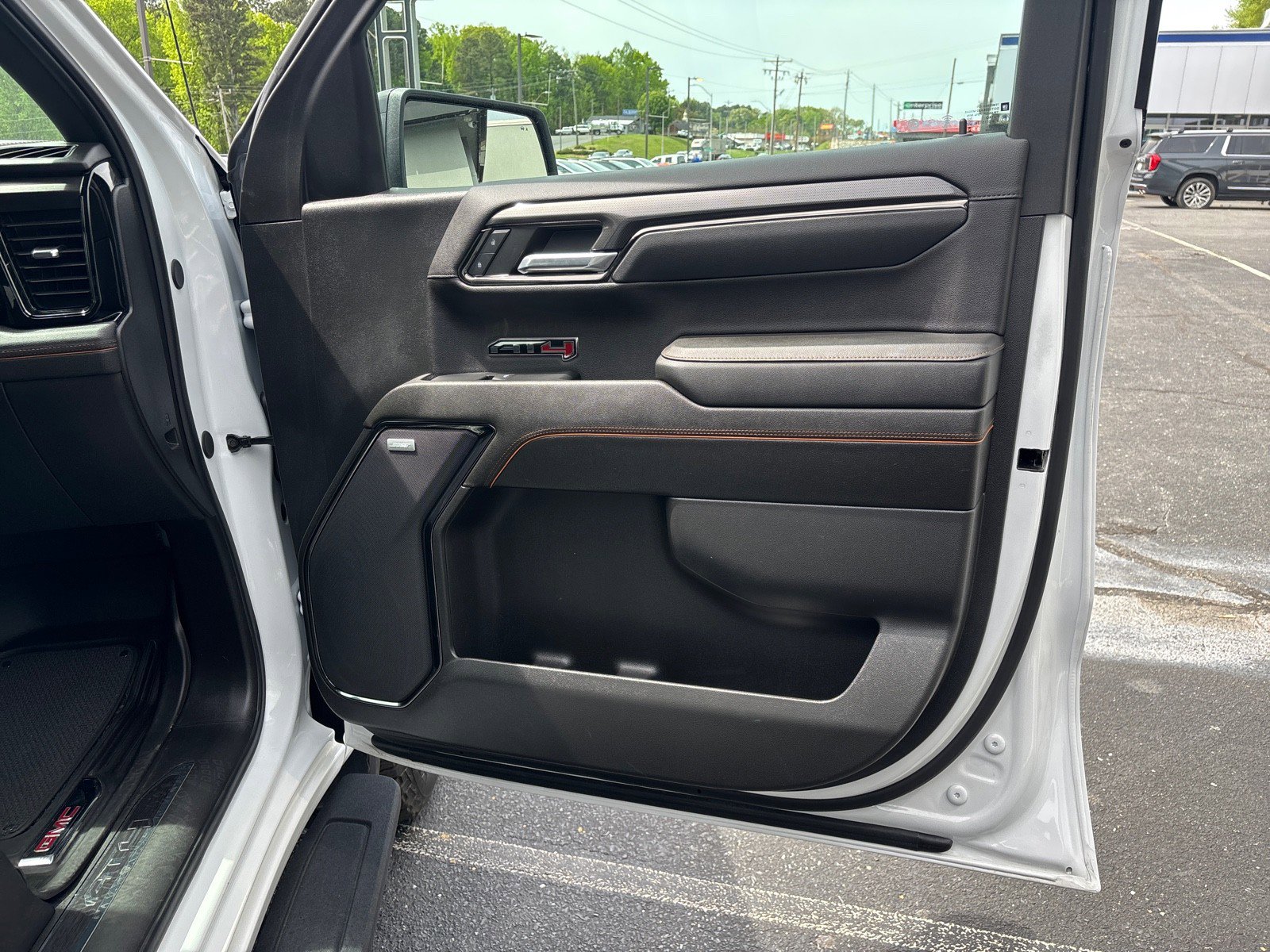 Certified 2024 GMC Sierra 1500 AT4 w/ AT4 Premium Package image 46