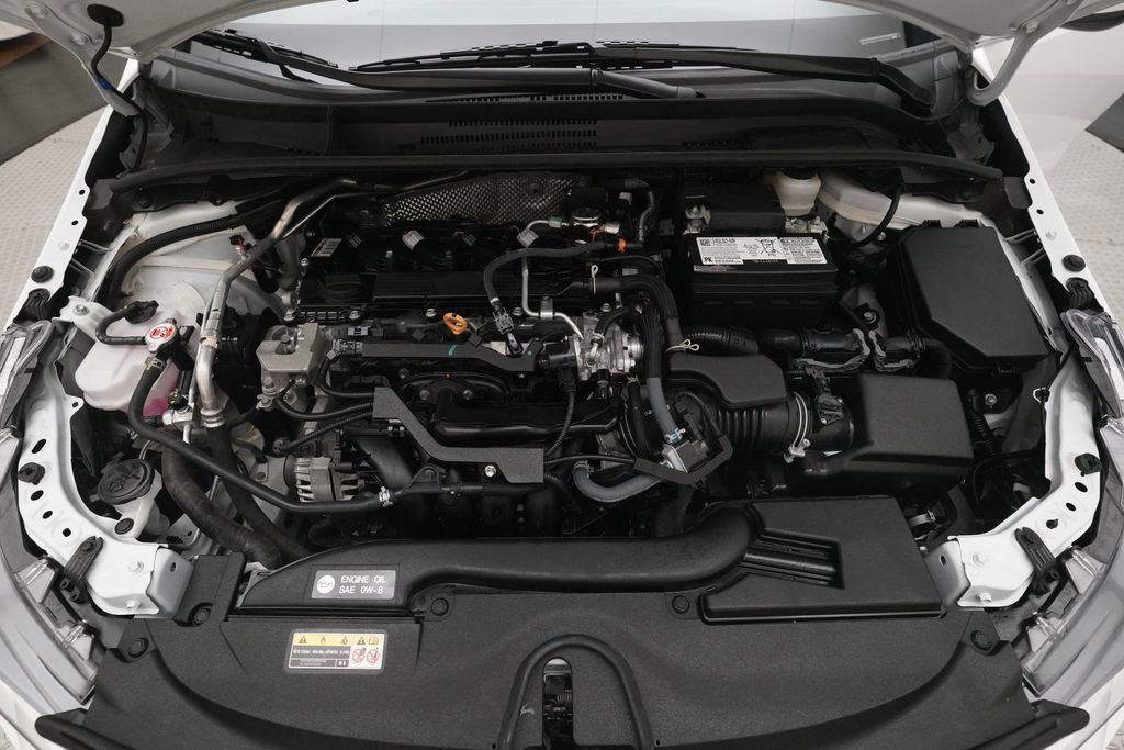 Used 2025 Toyota Corolla LE FWD image 3