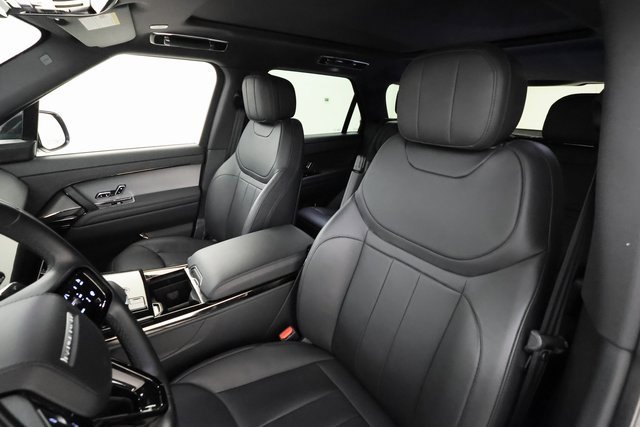 Used 2024 Land Rover Range Rover Sport Dynamic SE image 11