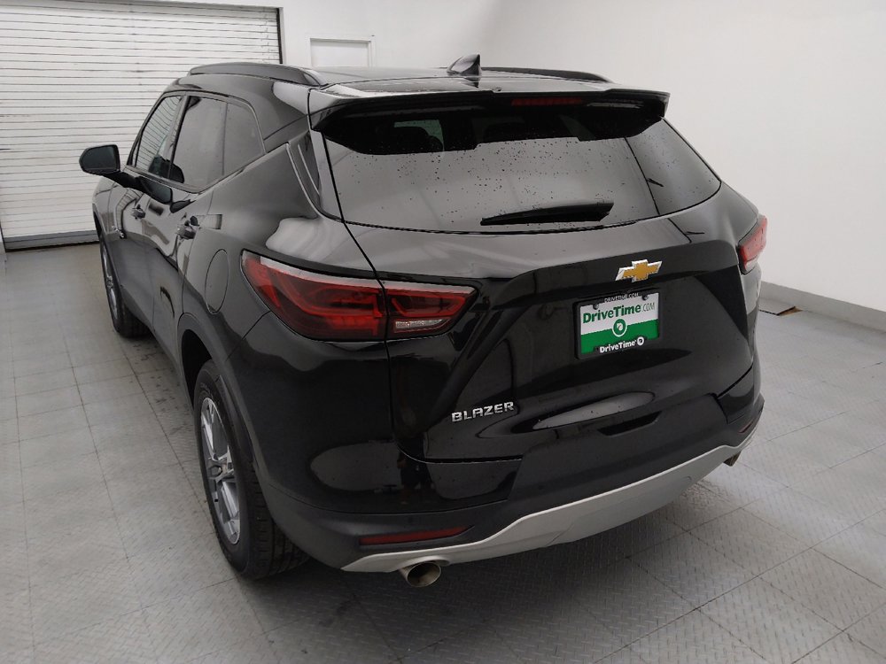 Used 2024 Chevrolet Blazer LT w/ Convenience Package FWD image 5