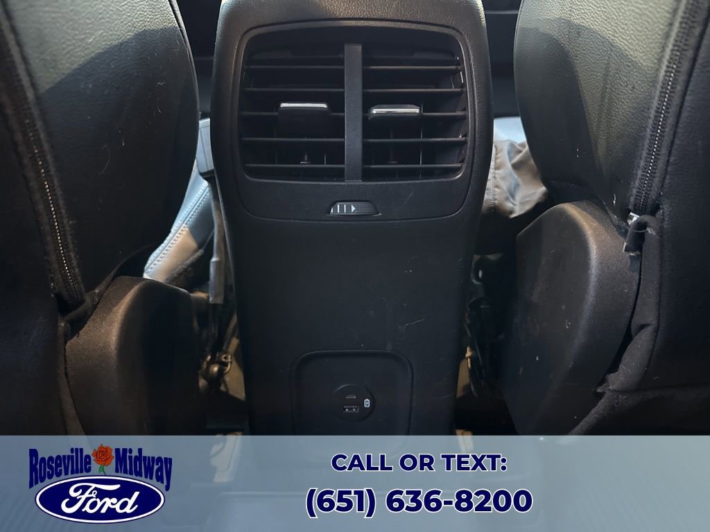 Used 2022 Ford Escape SEL image 31