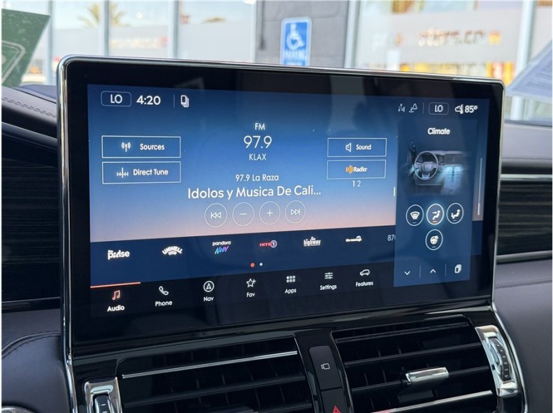 Used 2022 Lincoln Navigator Black Label AWD/4WD image 54