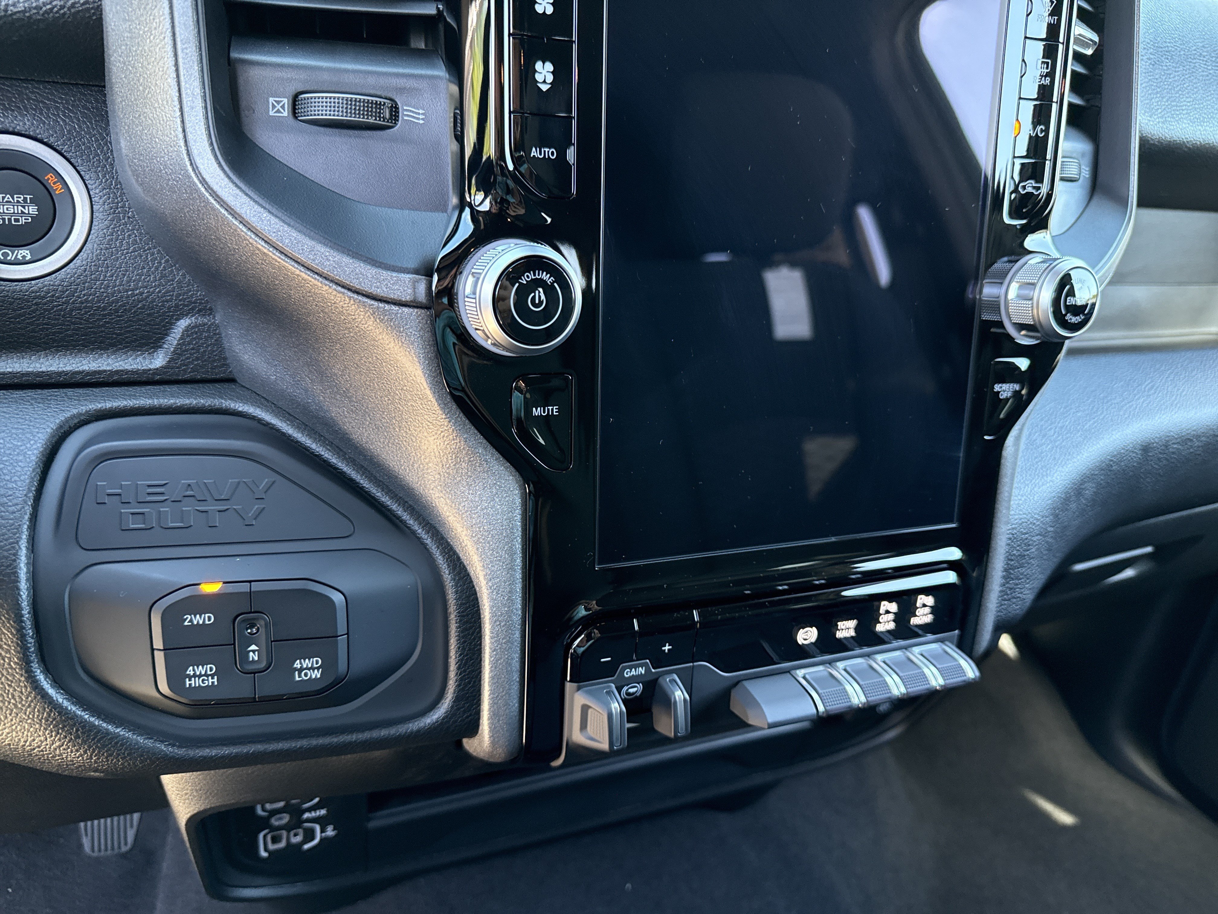 New 2026 RAM 2500 Tradesman AWD/4WD image 28