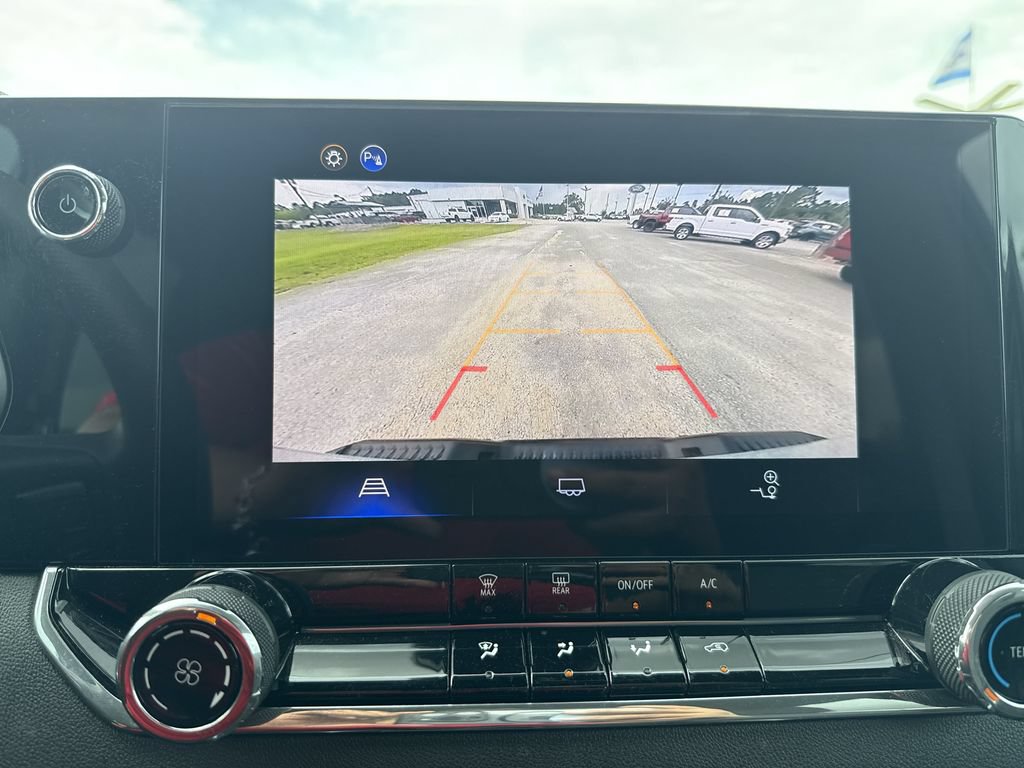 Used 2025 Chevrolet Colorado W/T w/ WT Custom Package RWD image 20