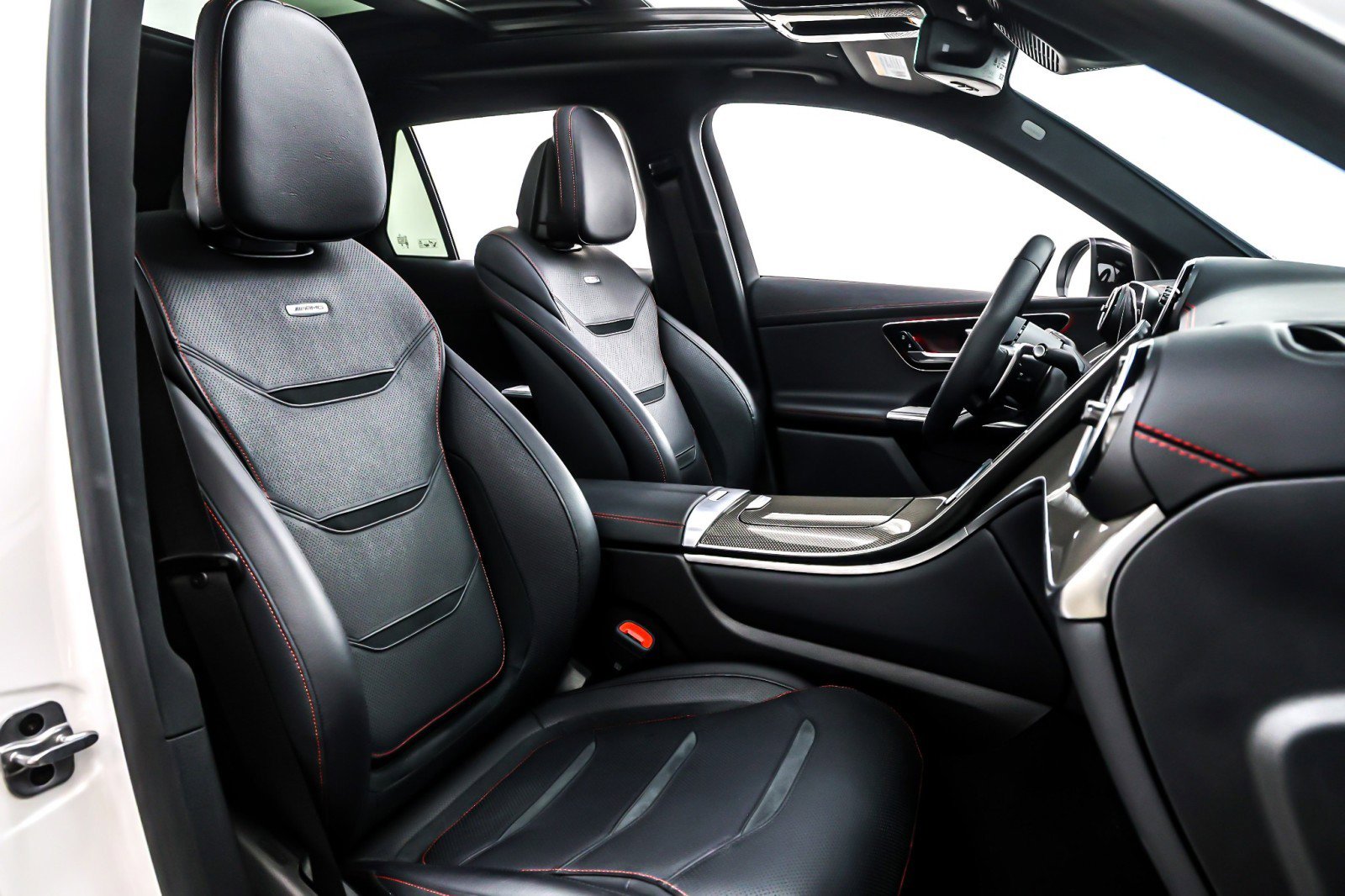 Used 2024 Mercedes-Benz GLC 43 AMG 4MATIC image 8