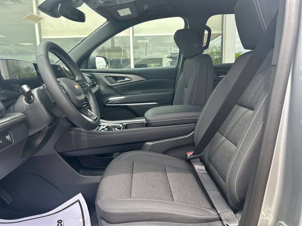 New 2026 Chevrolet Traverse LT FWD image 23