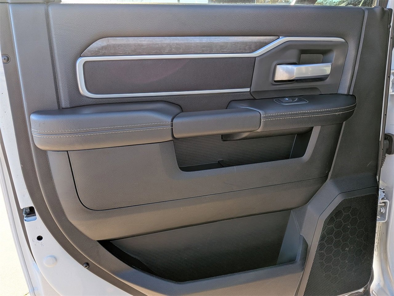 Used 2024 RAM 2500 Big Horn image 19