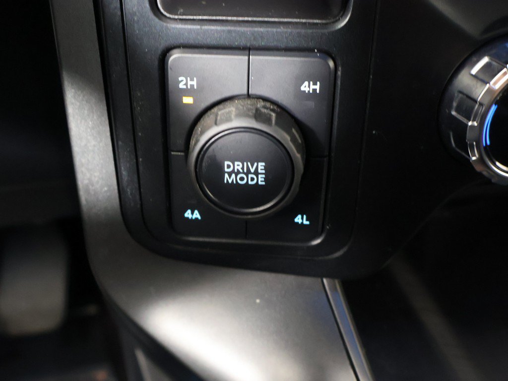 Used 2024 Ford F150 Lariat AWD/4WD image 46