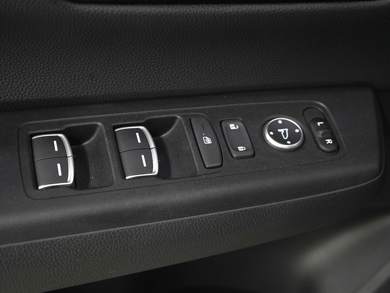 Used 2026 Honda CR-V Sport Touring image 22