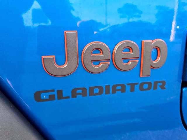 Used 2020 Jeep Gladiator Mojave w/ Trailer Tow Package AWD/4WD image 11