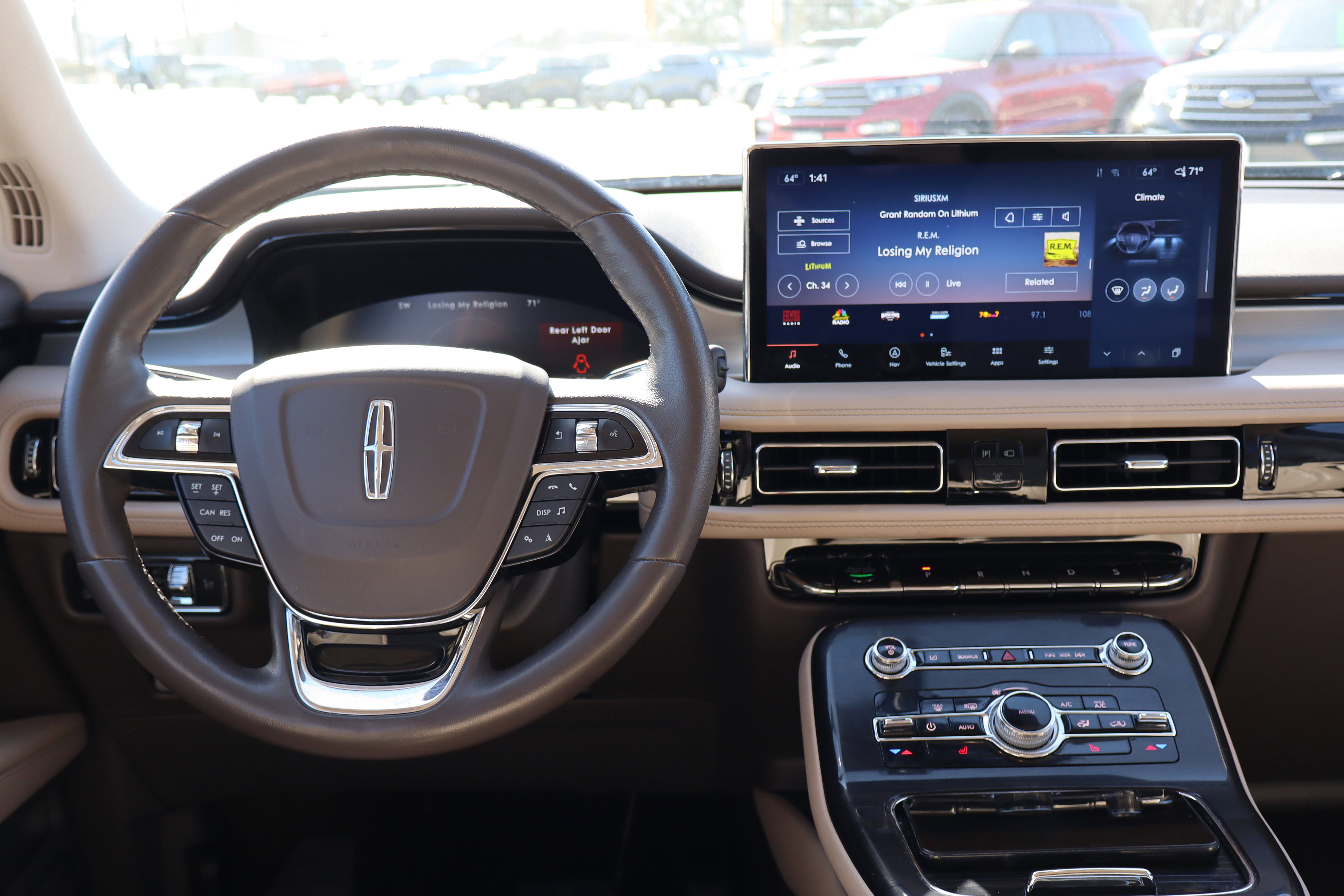 Used 2023 Lincoln Nautilus AWD w/ Premium Package image 14