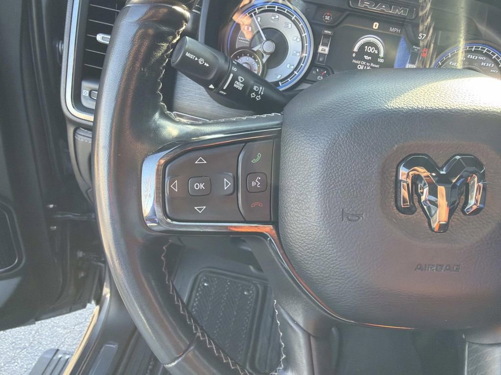 Used 2022 RAM 1500 Limited image 32
