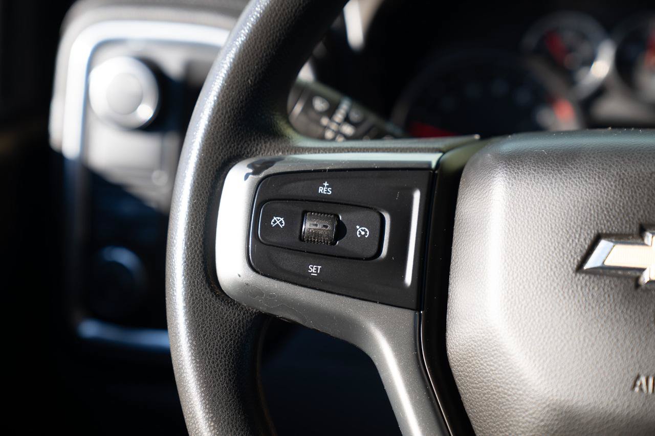 Used 2020 Chevrolet Silverado 1500 LT RWD image 30