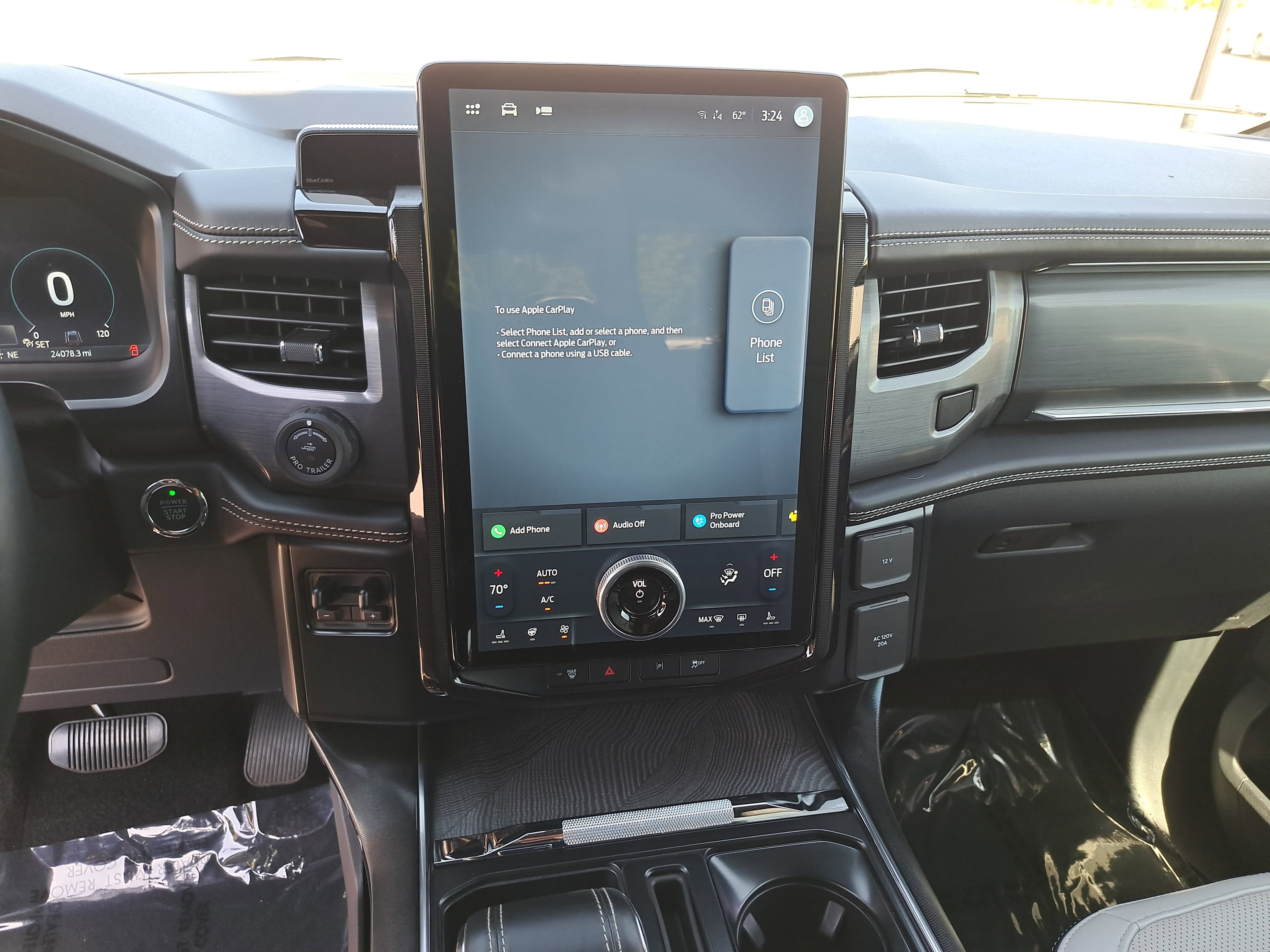 Used 2023 Ford F150 Lightning Platinum AWD/4WD image 19