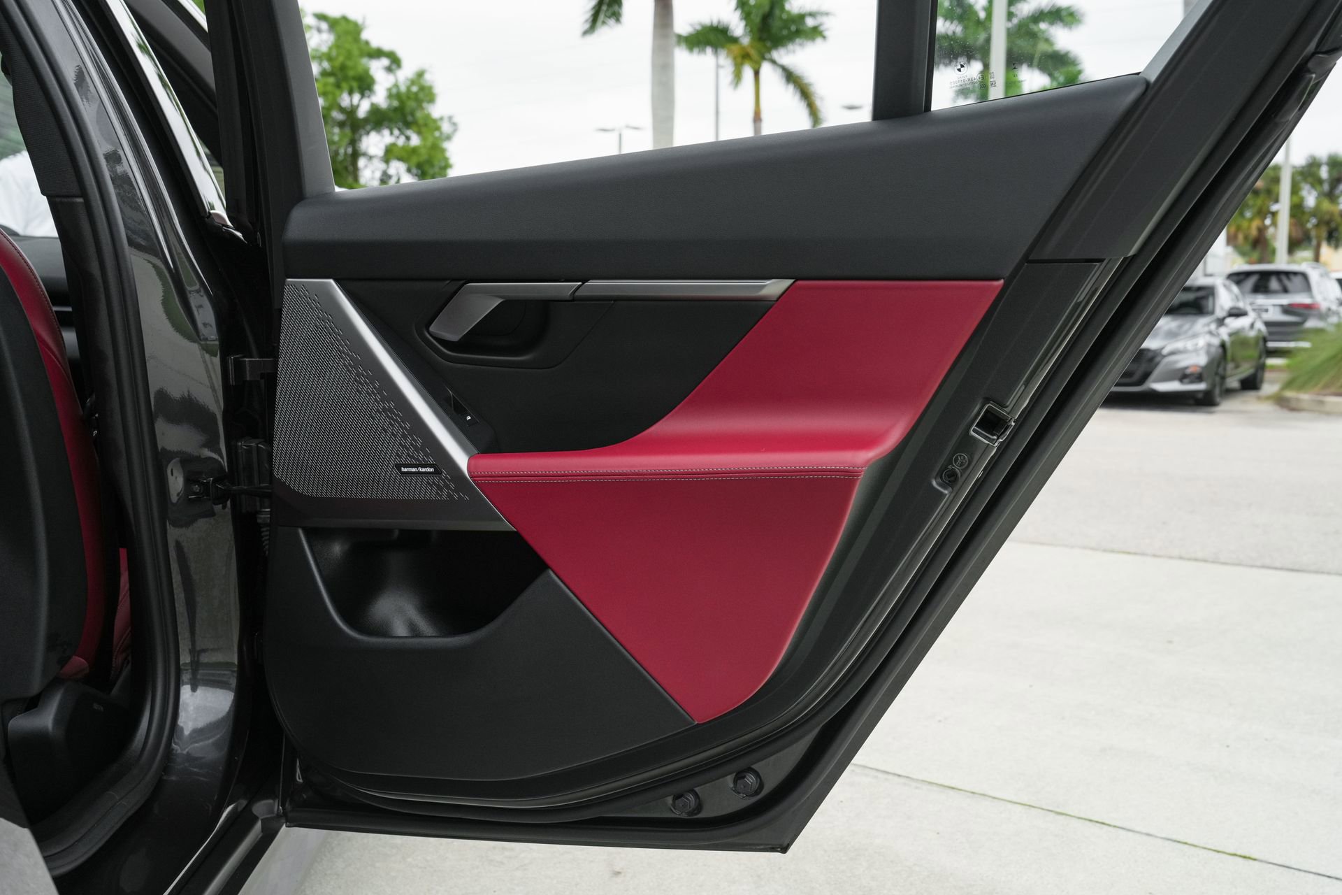 Used 2024 BMW 530i w/ M Sport Package image 37