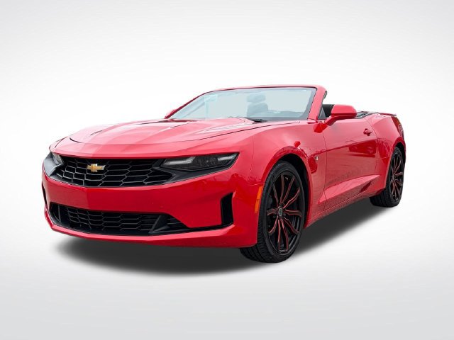 Used 2024 Chevrolet Camaro LT RWD image 32