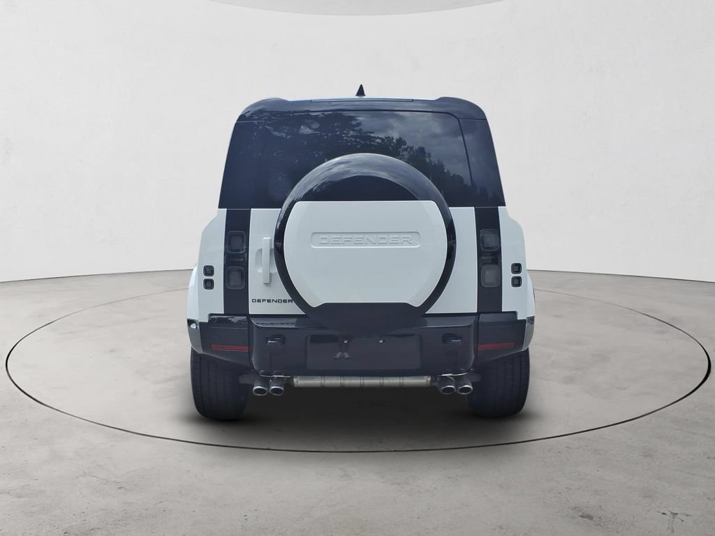 New 2026 Land Rover Defender 90 V8 AWD/4WD image 6