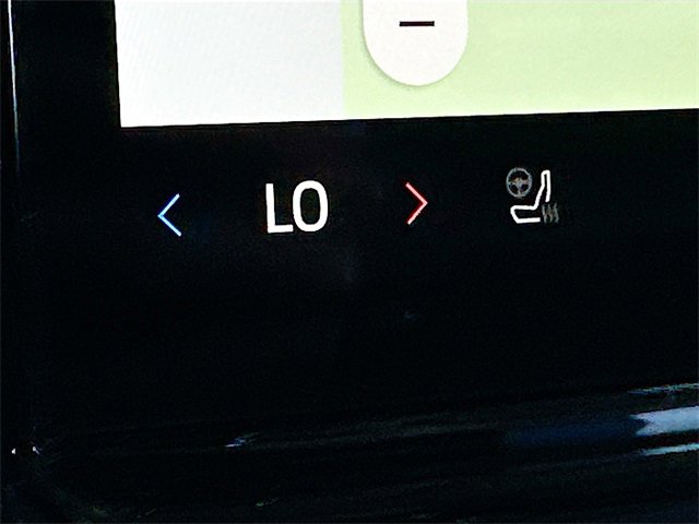 Used 2025 Ford Expedition Max Active image 20