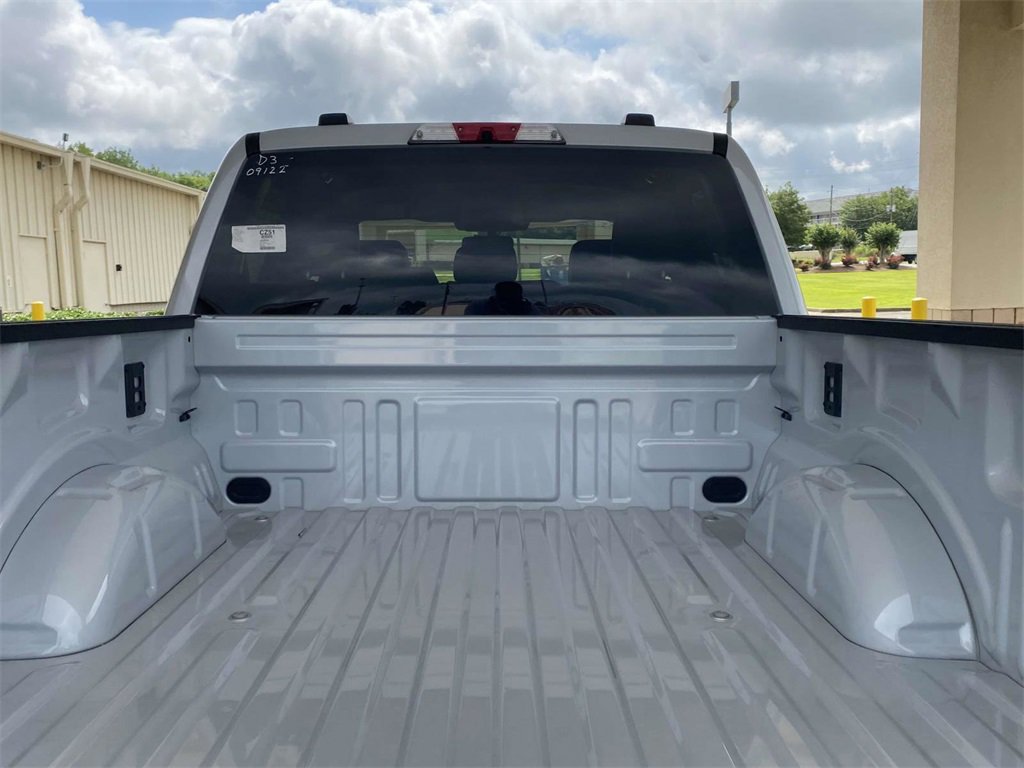 New 2025 Ford F150 Lightning Flash image 10