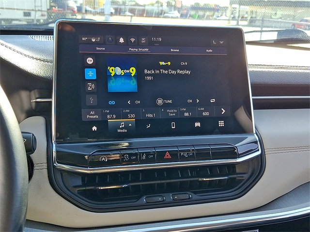 Used 2022 Jeep Compass Limited image 17