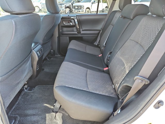 Used 2018 Toyota 4Runner TRD Off-Road AWD/4WD image 19