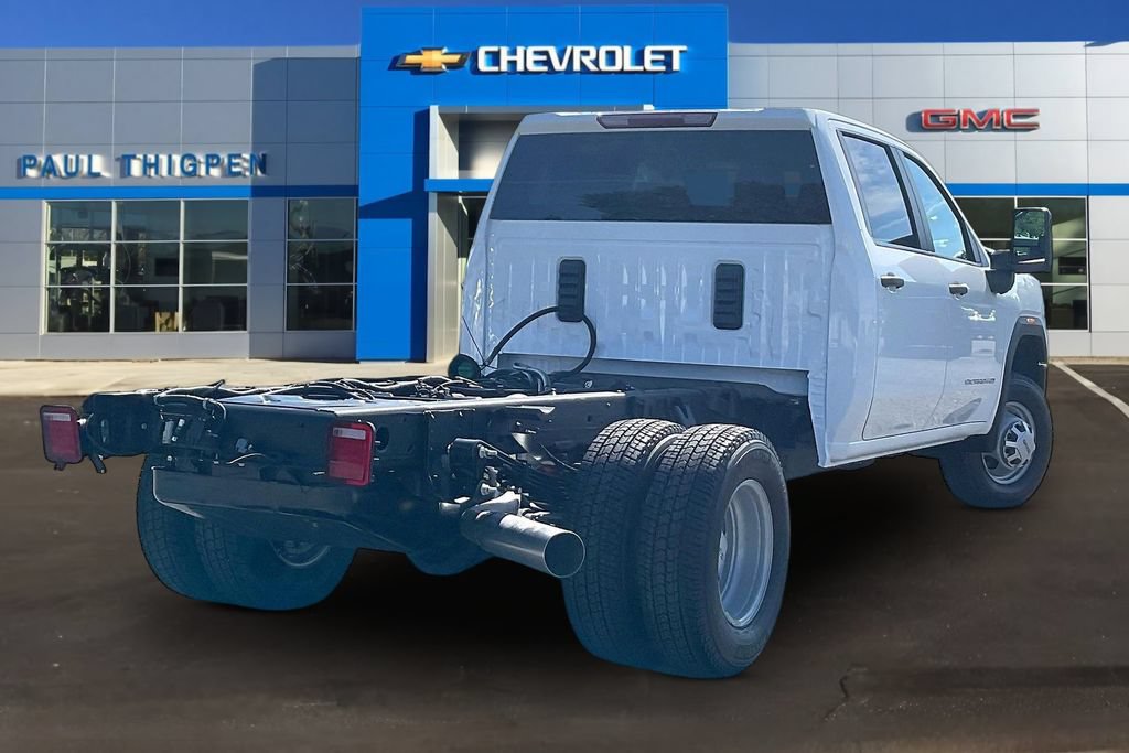 New 2026 GMC Sierra 3500 Pro w/ Convenience Package AWD/4WD image 18
