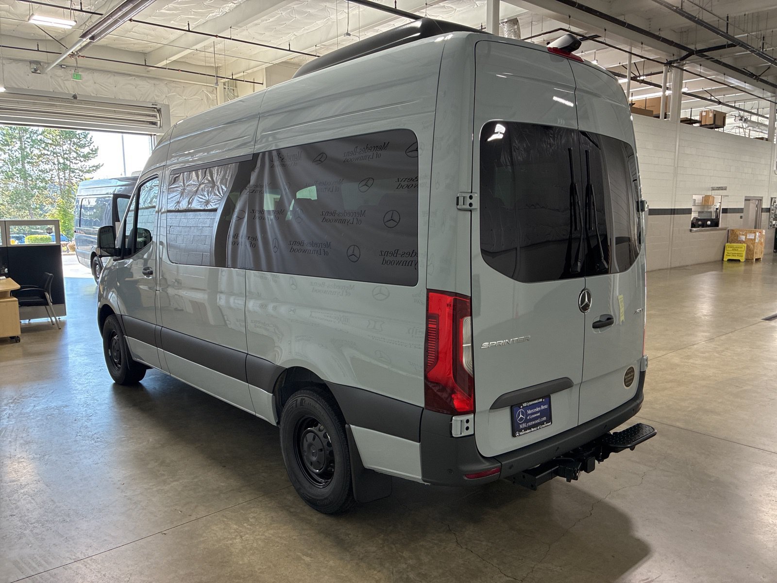 New 2025 Mercedes-Benz Sprinter 2500 image 6