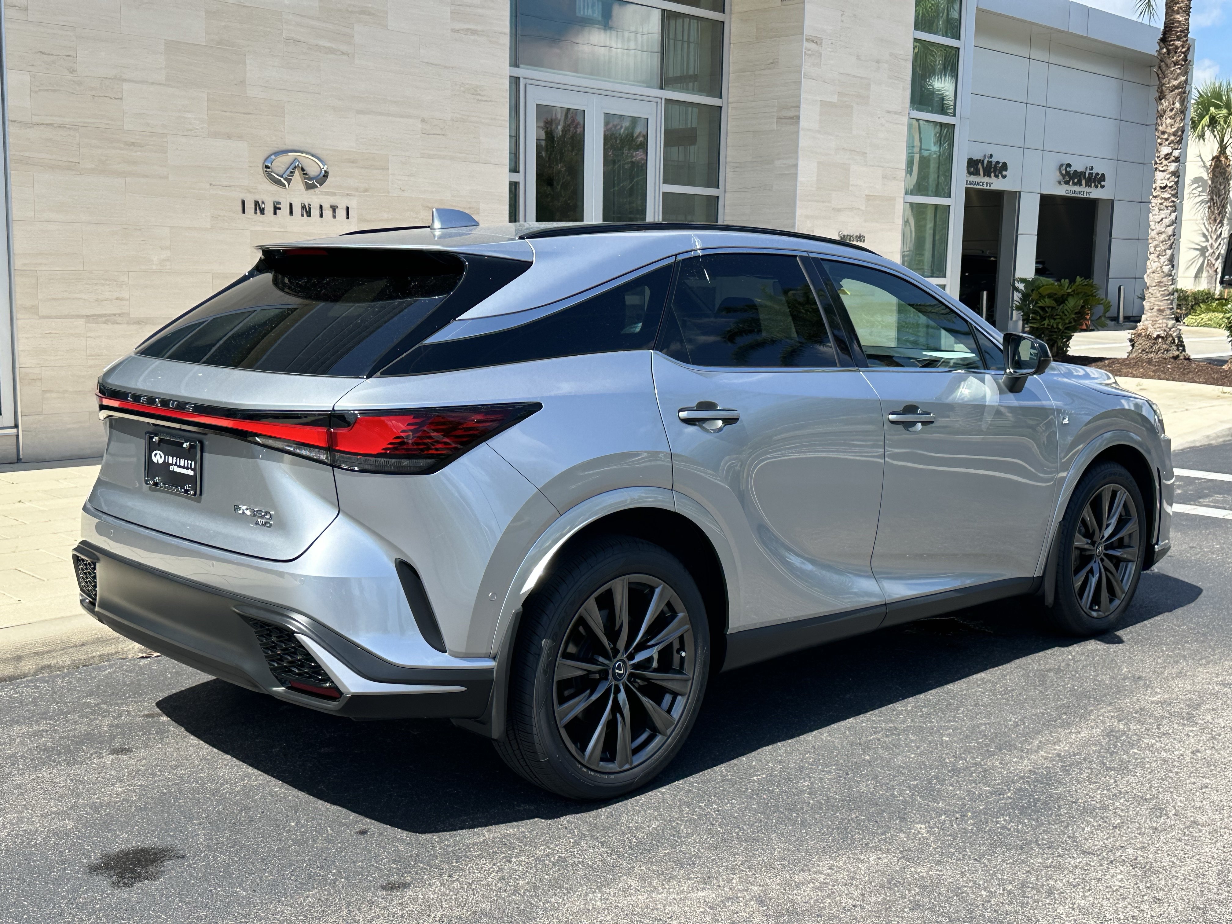 Used 2023 Lexus RX 350 F Sport w/ Accessory Package (Z1) AWD/4WD image 4
