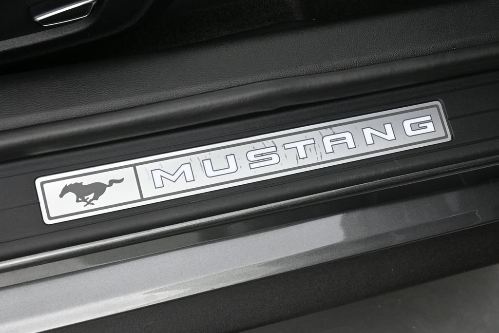 Used 2017 Ford Mustang GT Premium w/ GT Performance Package RWD image 24