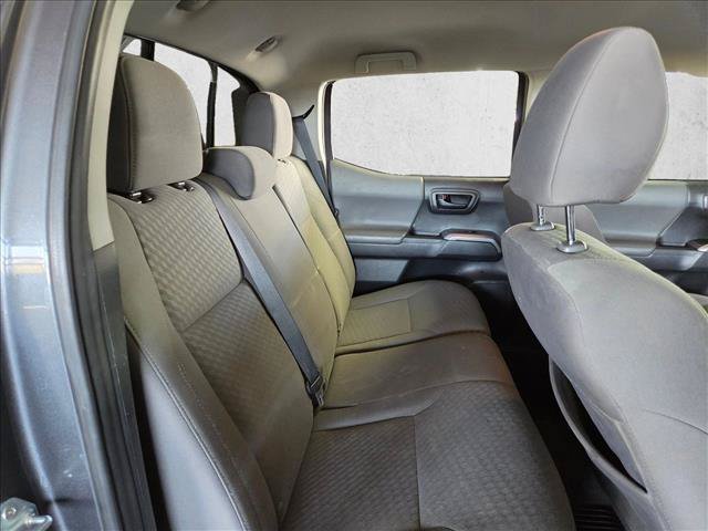 Used 2022 Toyota Tacoma SR5 RWD image 17