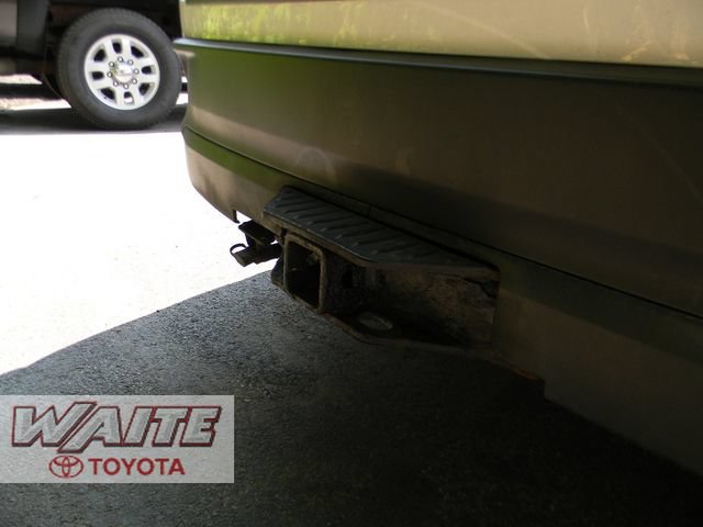 Used 2018 Toyota Highlander XLE AWD/4WD image 3